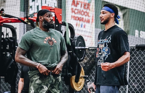 以期待在接 以期待在接